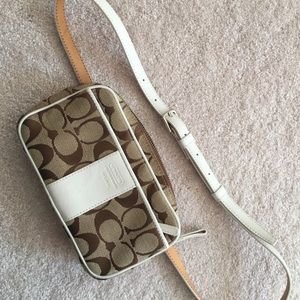 Coach crossbody logo belt bag in khaki/white